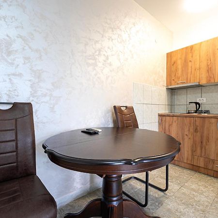 Apartments R&M ติวัต ภายนอก รูปภาพ
