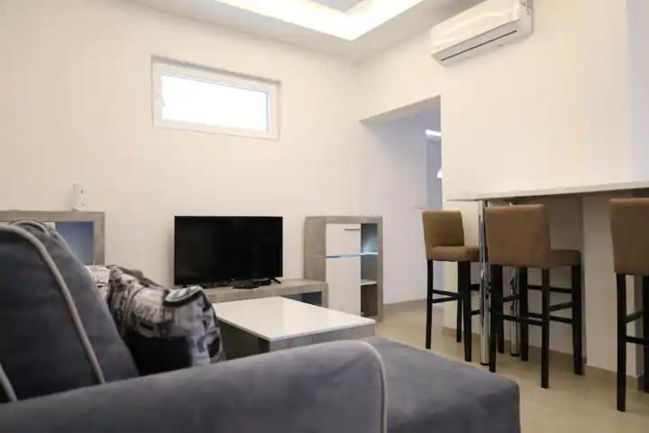 Apartments R&M ติวัต ภายนอก รูปภาพ