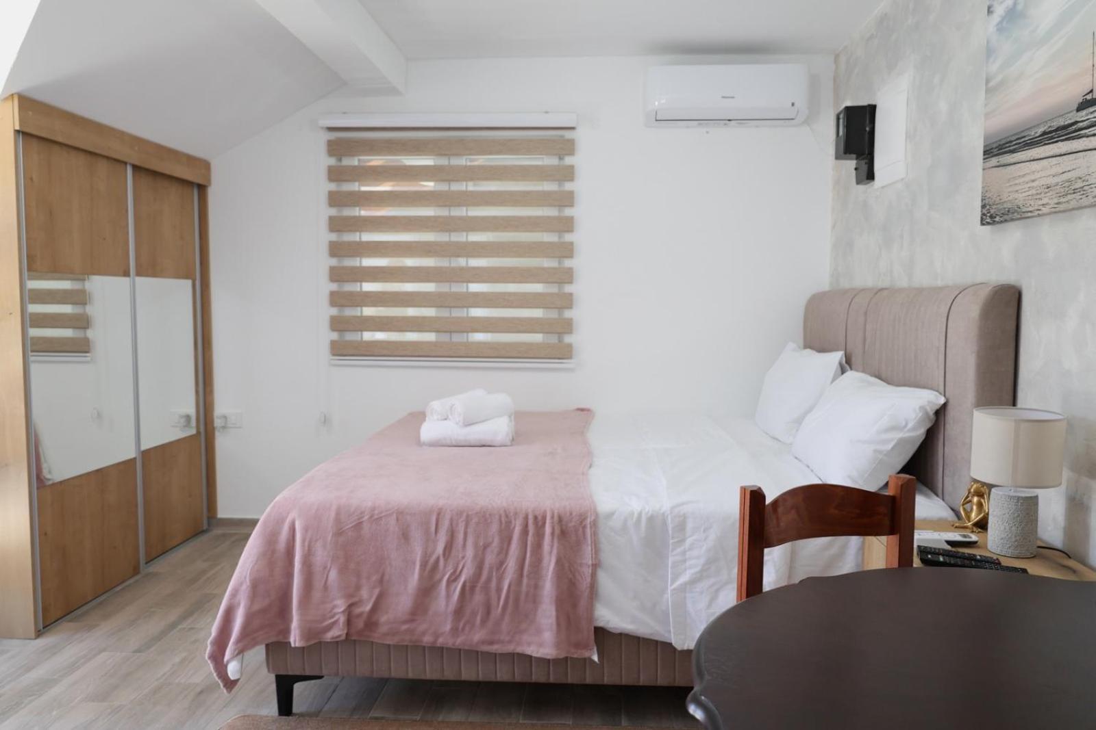 Apartments R&M ติวัต ภายนอก รูปภาพ